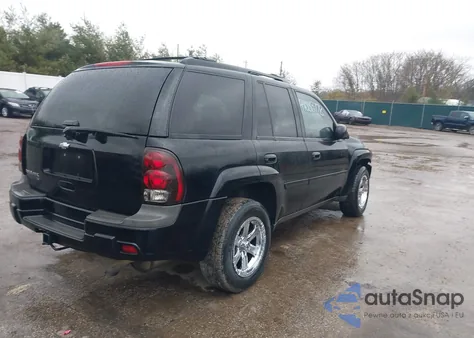 2007 Chevrolet Trailblazer Ls from USA, damaged, VIN 1GNDS13SX72232643